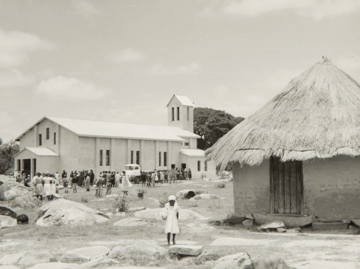 The Holy Cross church in Mapiravana. (Date unknown, SMB archive) The Holy Cross church in Mapiravana. (Date unknown, SMB archive)